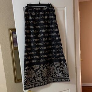 Chic Black and White Patterned Maxi Skirt